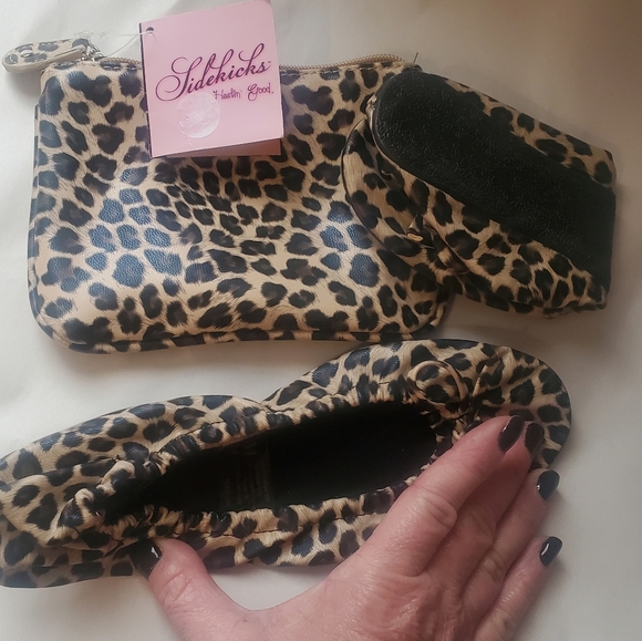 Leopard Print Foldable Flats with Pouch. Nwt. 7/8. SIDECHICKS shoes - Picture 1 of 7